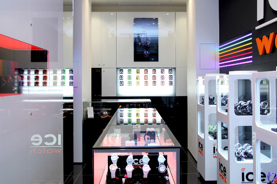 Site Web : <a href='https://ch.ice-watch.com/' target='_blank'>ch.ice-watch.com</a>